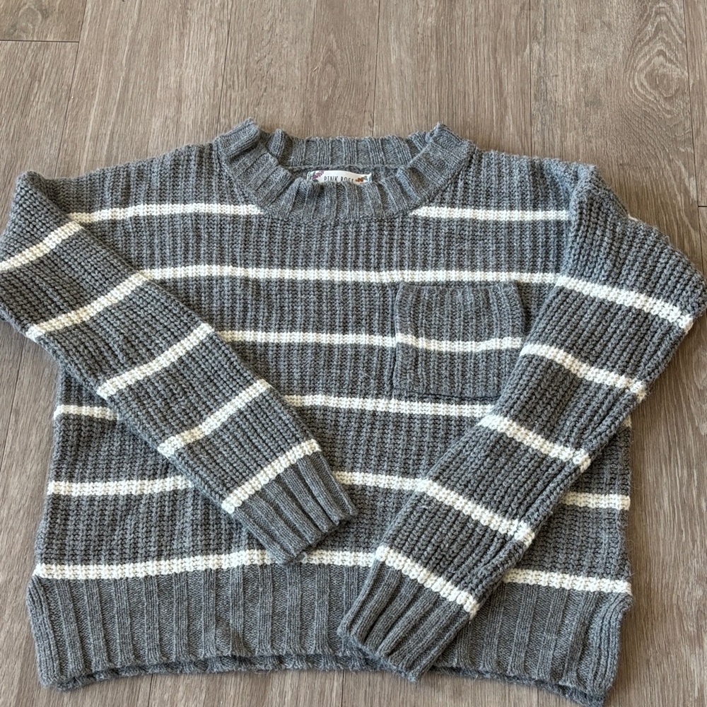 Pink Rose Men's Gray and White Striped Crewneck Sweater